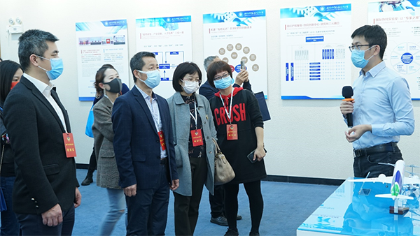 资讯纵览-马劲轲视察2-600.png